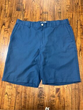 Peter Millar Crown Sport Navy Shorts Size 34